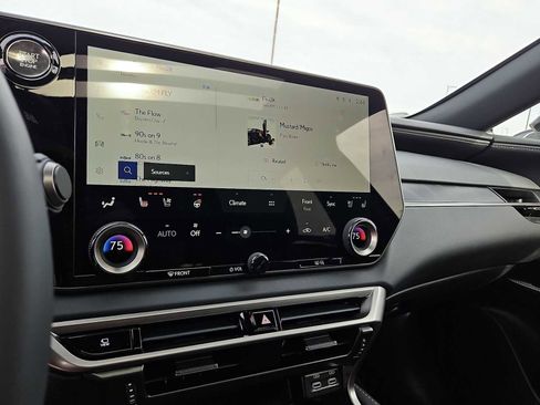 Used 2025 Lexus RX 350 F Sport w/ Convenience Package image 24