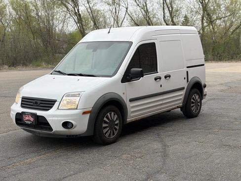 Used 2011 Ford Transit Connect XLT FWD image 3