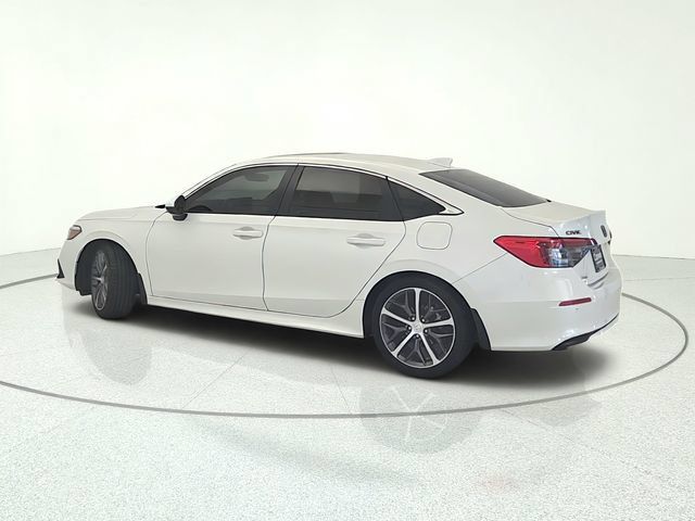 Used 2024 Honda Civic Touring image 3