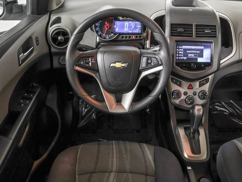 Used 2016 Chevrolet Sonic LT image 35