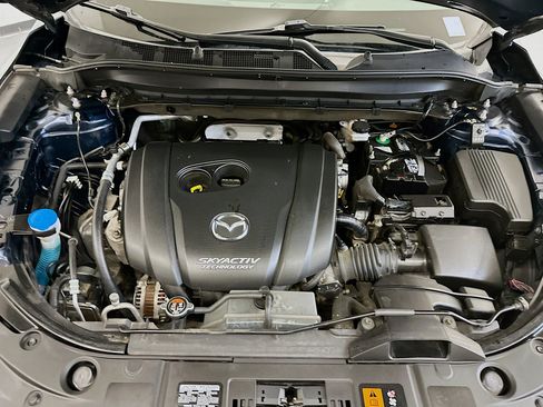 Used 2019 MAZDA CX-5 Touring image 34
