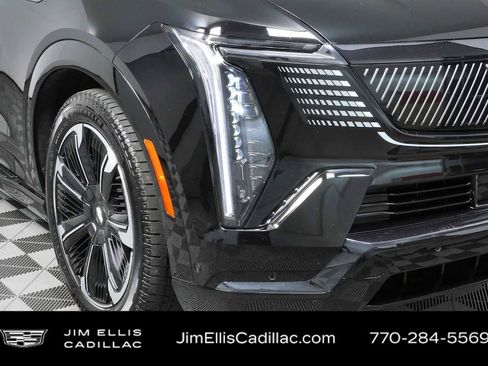 Certified 2026 Cadillac Escalade IQ Sport 2 AWD/4WD image 26