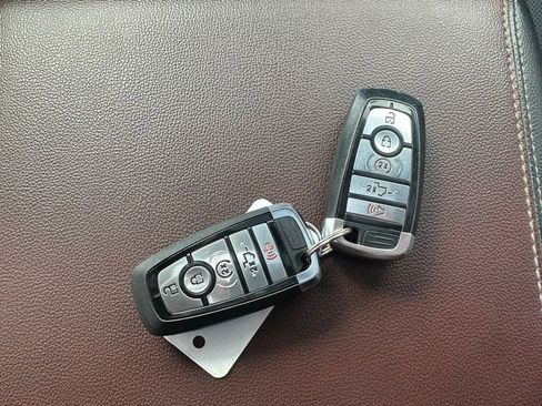 Used 2023 Ford F150 Lariat w/ Equipment Group 502A High image 12