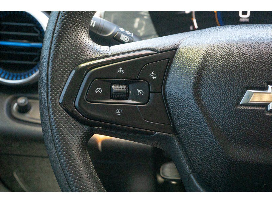 Used 2024 Chevrolet Trax LT FWD image 10