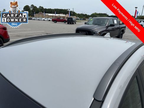 Used 2023 Hyundai Kona SEL image 10