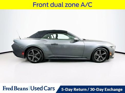 Used 2024 Ford Mustang Premium image 10