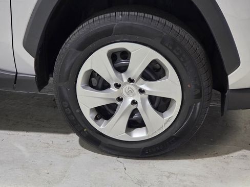 Used 2023 Toyota RAV4 LE image 11