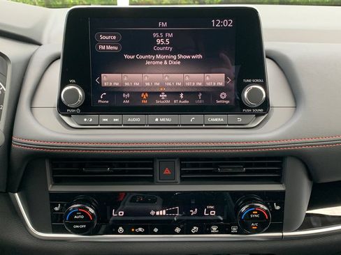New 2026 Nissan Rogue SV AWD/4WD image 13