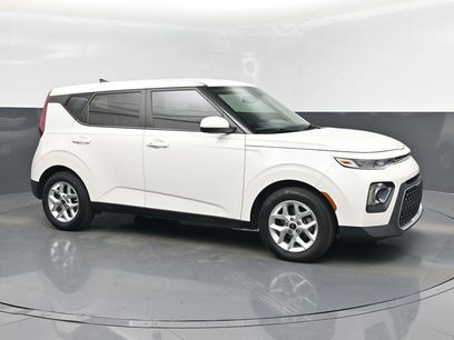 Certified 2022 Kia Soul S
