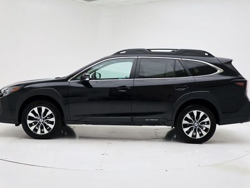 Used 2023 Subaru Outback Limited XT AWD/4WD image 5
