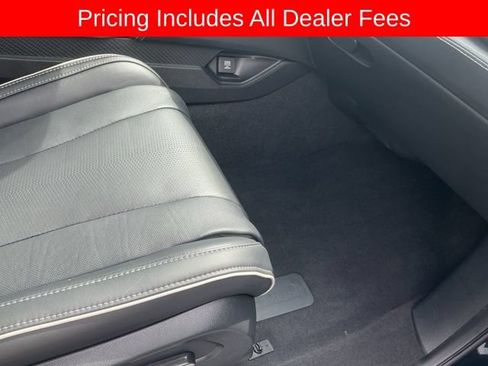 Used 2024 Acura MDX SH-AWD w/ Advance Package image 25