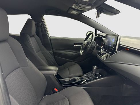 Used 2022 Toyota Corolla SE FWD image 40