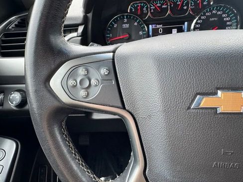 Used 2019 Chevrolet Suburban LT AWD/4WD image 25