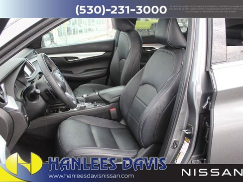 Used 2019 INFINITI QX50 Luxe w/ Navigation Package AWD/4WD image 12