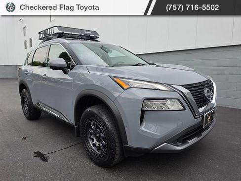 Used 2023 Nissan Rogue SL w/ SL Premium Package AWD/4WD image 7