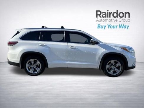 Used 2015 Toyota Highlander Limited AWD/4WD image 8