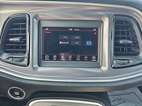 Used 2019 Dodge Challenger SXT RWD image 18