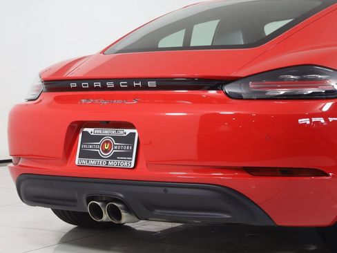 Used 2023 Porsche 718 Cayman S w/ Sport Chrono Package image 79