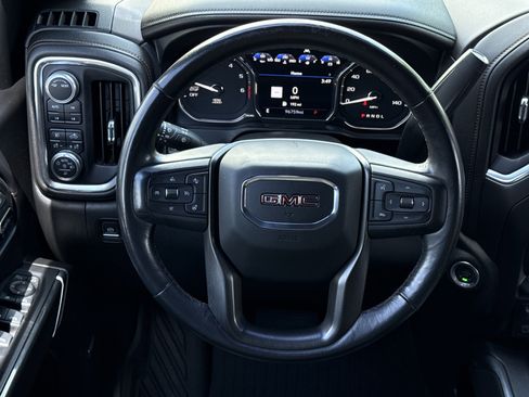 Used 2020 GMC Sierra 1500 AT4 w/ AT4 Premium Package AWD/4WD image 17
