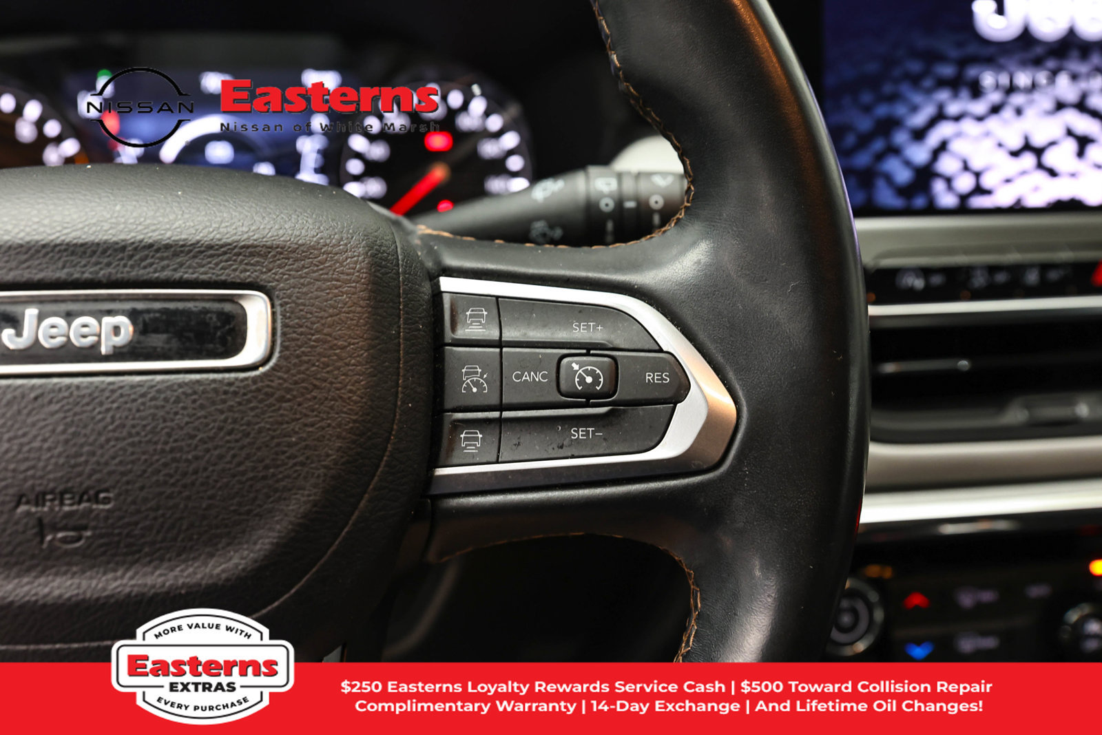 Used 2022 Jeep Compass Limited AWD/4WD image 16