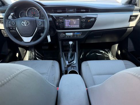 Used 2016 Toyota Corolla LE image 16