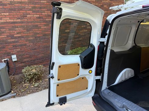 Used 2020 Ford Transit Connect XL image 51
