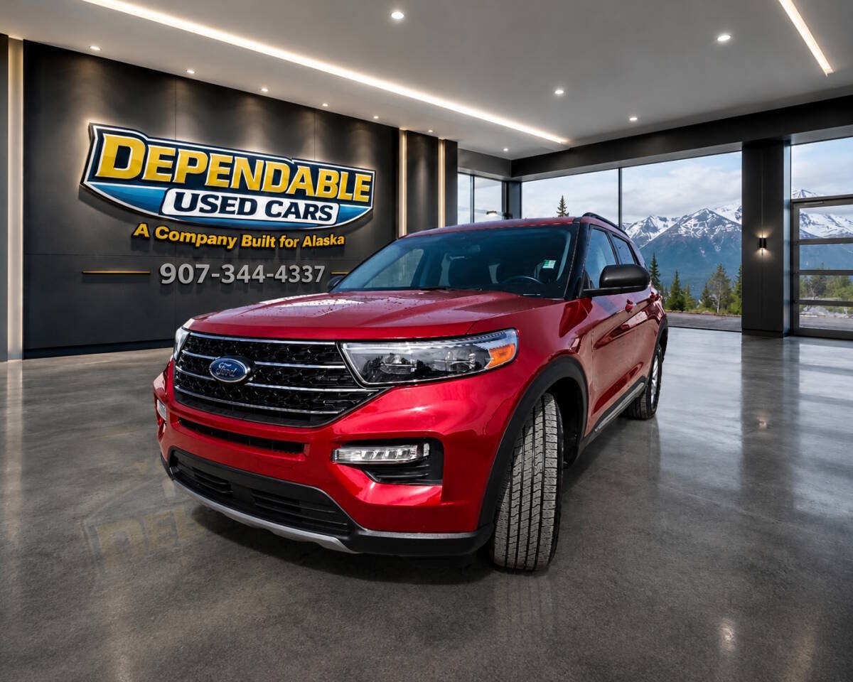 Used 2021 Ford Explorer XLT w/ Equipment Group 202A AWD/4WD image 1