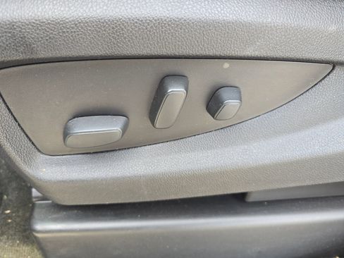 Used 2016 Chevrolet Silverado 1500 LT w/ Texas Edition image 12