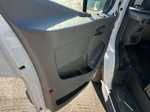 Used 2024 Ford Transit 350 XLT image 14