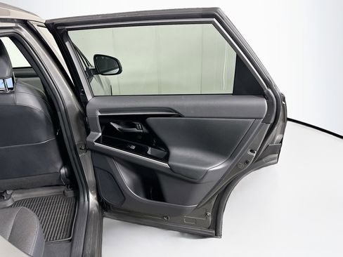 Used 2024 Toyota bZ4X XLE w/ Weather Package image 31