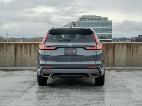 Used 2025 Honda CR-V Sport Touring image 5