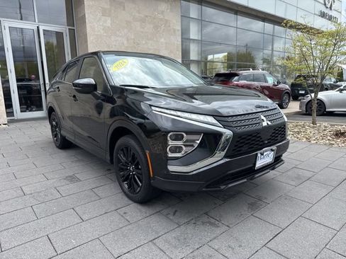 Used 2024 Mitsubishi Eclipse Cross LE AWD/4WD image 1