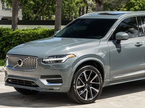 Used 2023 Volvo XC90 B6 Plus w/ Protection Package Premier image 2