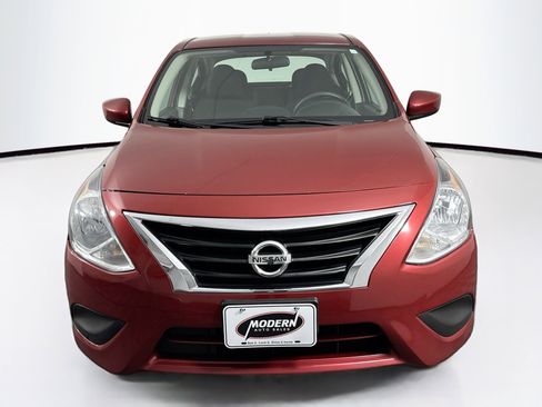 Used 2019 Nissan Versa S Plus image 4