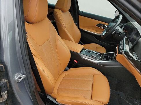 Used 2024 BMW 330i Sedan w/ Convenience Package RWD image 16