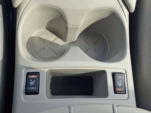 Used 2022 Nissan Rogue Sport SV image 26