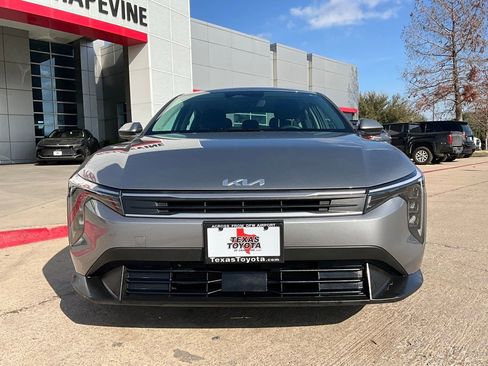 Used 2025 Kia K4 LXS image 4