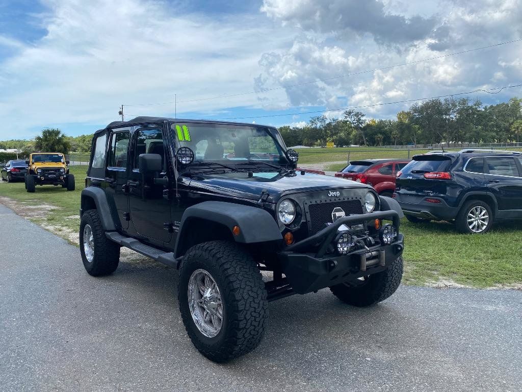 Used 2011 Jeep Wrangler Unlimited Sport w/ Connectivity Group AWD/4WD image 5