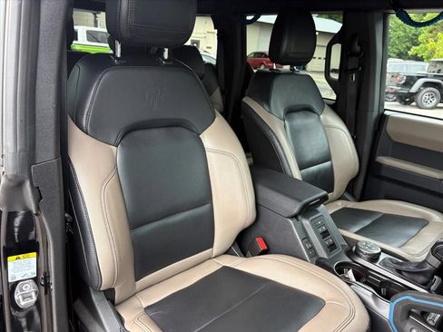 Used 2023 Ford Bronco Wildtrak AWD/4WD image 19
