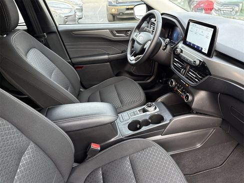 Used 2025 Ford Escape Active w/ Cold Weather Package image 24