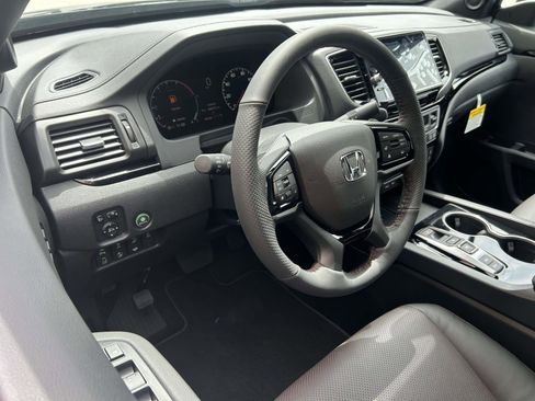 New 2026 Honda Ridgeline Black Edition image 5