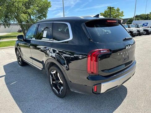 Used 2025 Kia Telluride S AWD/4WD image 9