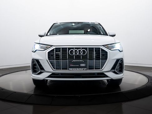 Certified 2023 Audi Q3 2.0T Premium w/ Convenience Package image 23