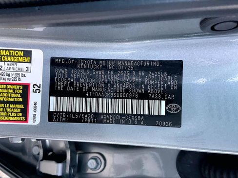 Used 2025 Toyota Camry SE w/ Multimedia Upgrade Package image 34