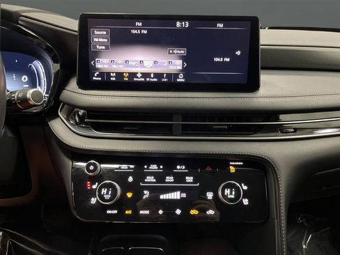 Used 2024 INFINITI QX60 Luxe image 9