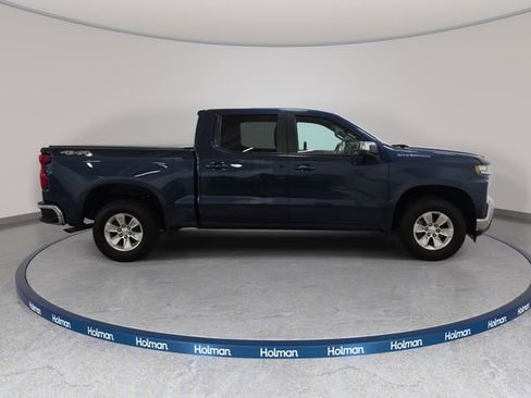 Used 2021 Chevrolet Silverado 1500 LT AWD/4WD image 5