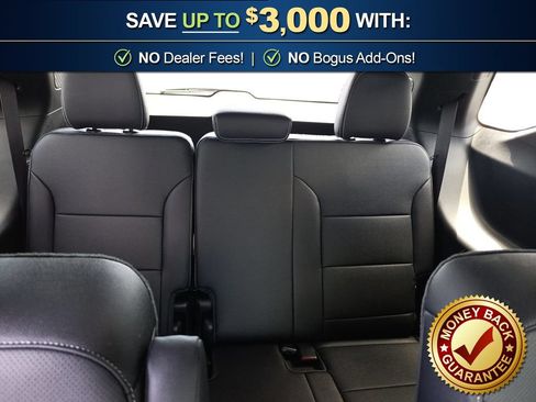 Used 2026 Chevrolet Traverse LT w/ Sun and Wheel Package FWD image 21