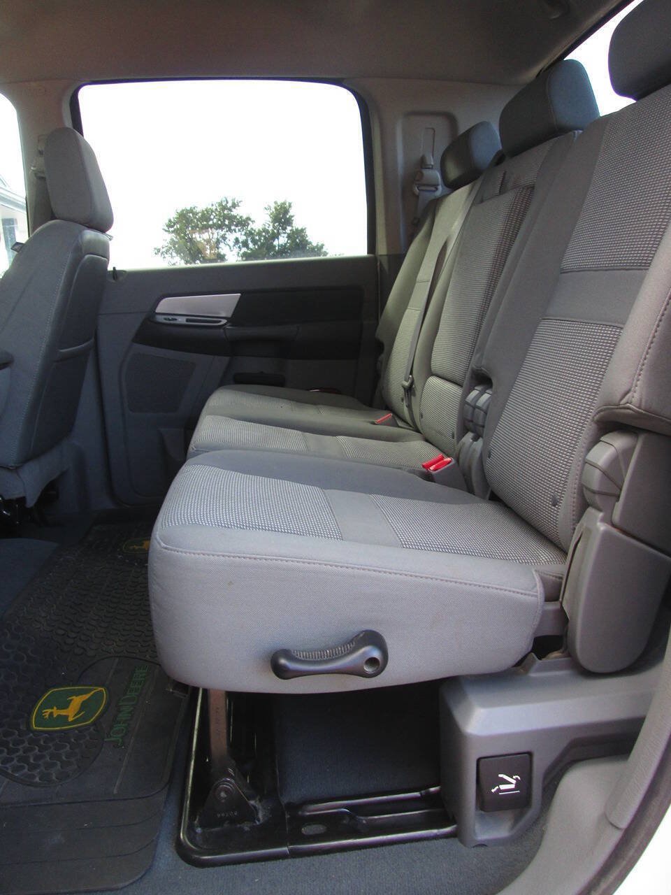 Used 2007 Dodge Ram 2500 Truck SLT w/ Light Group AWD/4WD image 12