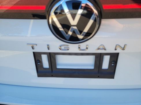 New 2026 Volkswagen Tiguan S FWD image 14