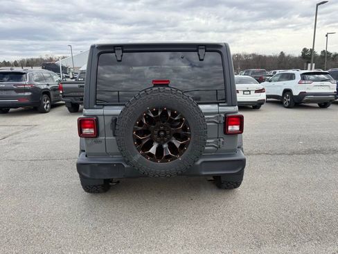 Used 2021 Jeep Wrangler Unlimited Sport image 6